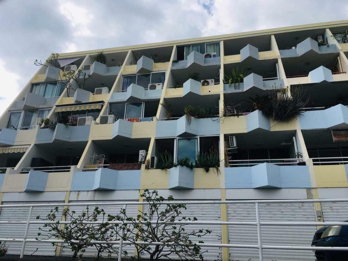 Appartamento Les Franciseas Saint-Gilles-les Bains Esterno foto